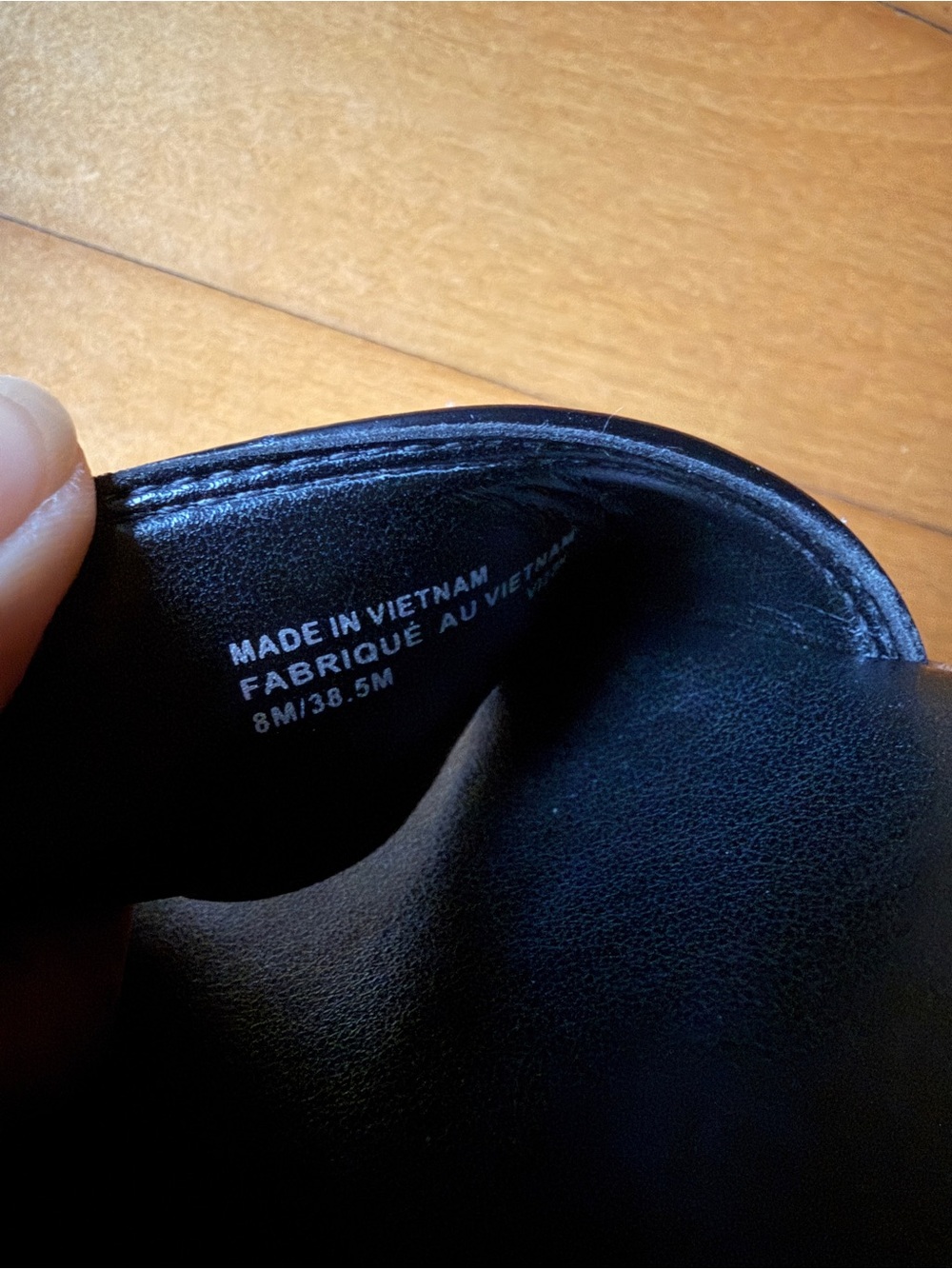Michael Kors Black Leather Buckle Strap Sandals - Picture 6 of 8